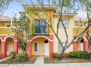 1005 N Santa Catalina Cir, North Lauderdale, FL 33068