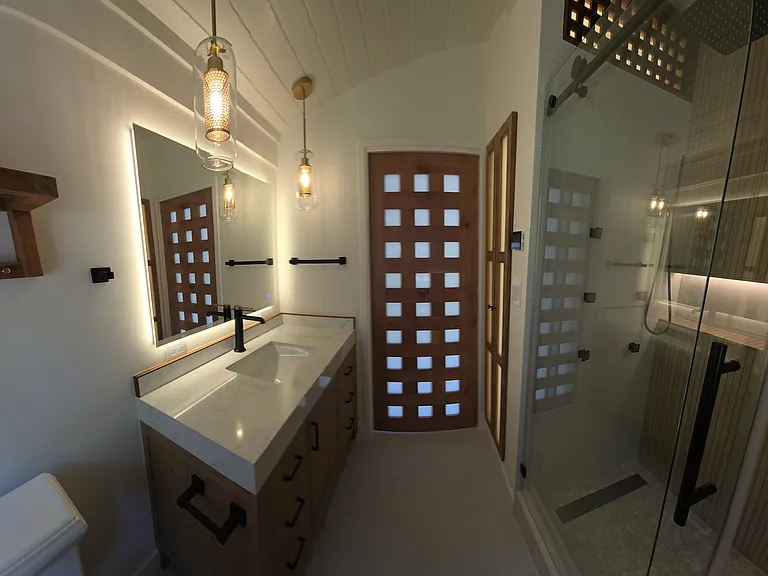 237 N Almenar Dr — Photo 19