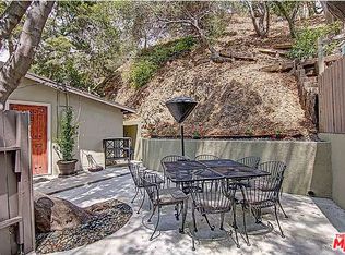 2150 N Beverly Glen Blvd, Los Angeles, CA 90077