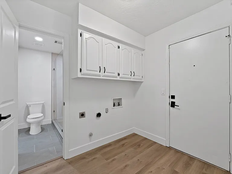 4021 San Mateo Dr — Photo 25