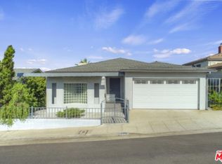 1869 Lucretia Ave, Los Angeles, CA 90026