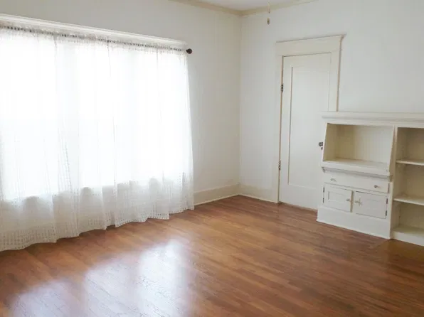 342 Orange Ave, Long Beach, CA
