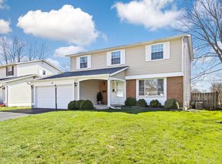 3365 Hunt Club Rd N, Westerville, OH 43081