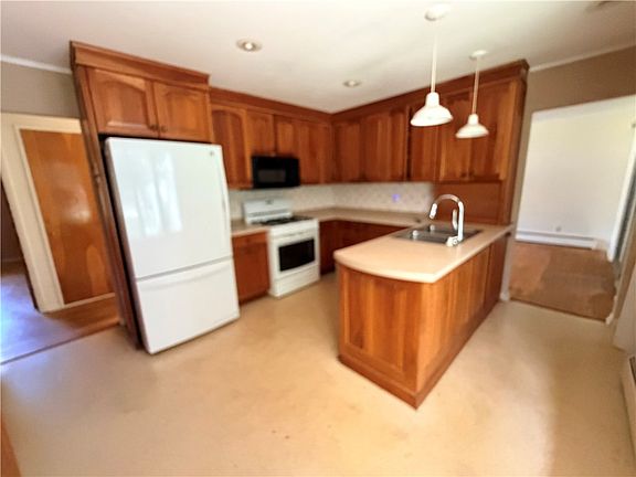5th image of 12023 Churchill Pl