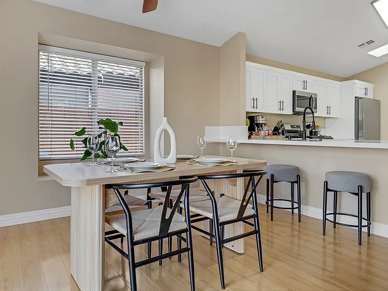 3316 Altamar Ln — Photo 11