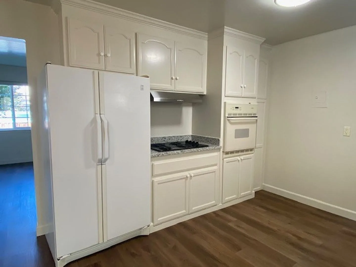 Remodeled, and Bright 2 Bedroom 1 Bath West San Jose Apartment — Photo 4
