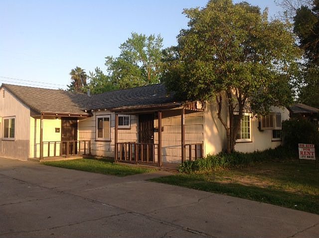 Front of duplex/unit