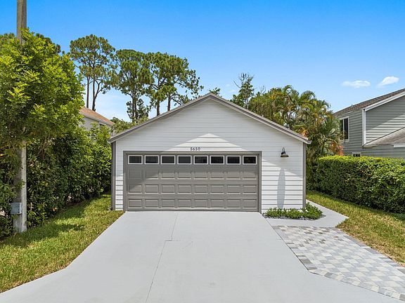 2nd image of 5650 Dewberry Way