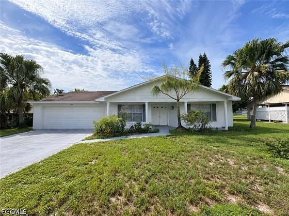 138 Brookside St, Lehigh Acres, FL 33936