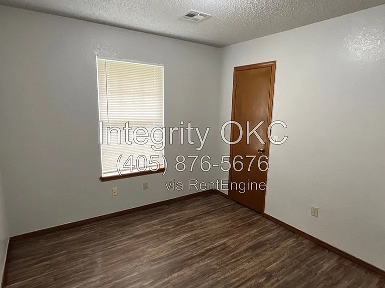 1501 SE 52nd St — Photo 10