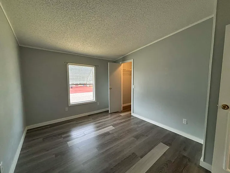 2211 Wren Pl — Photo 12