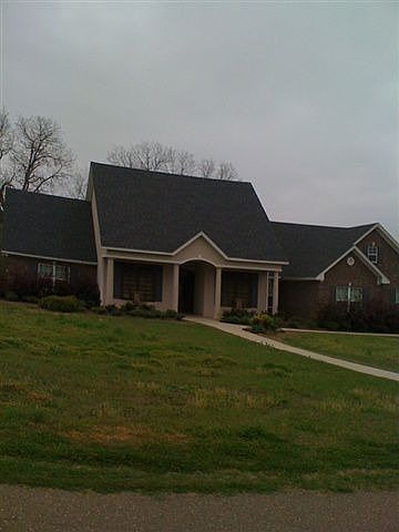 Apr 5 2011