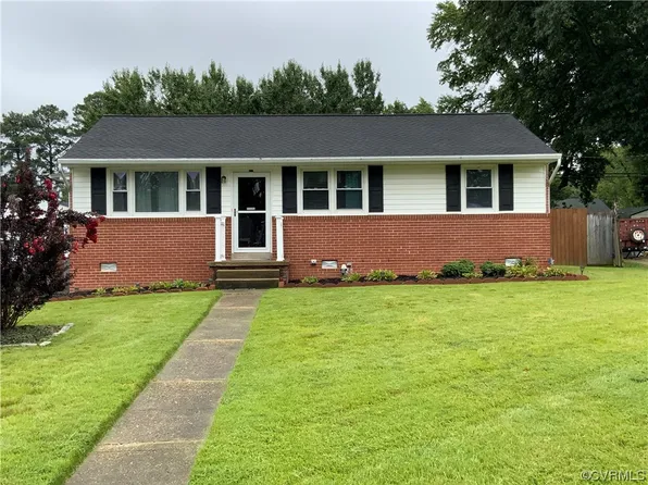 2943 Perlock Rd, North Chesterfield, VA 23237