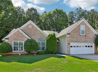 8845 Lake Rd, Union City, GA 30291