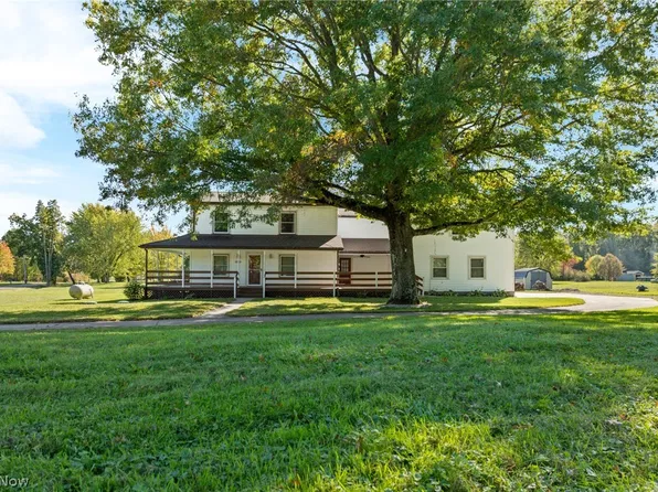 22525 Smith Northwest Rd, North Benton, OH 44449
