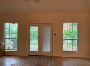 4039 Hillcrest Ln W, Mobile, AL 36693