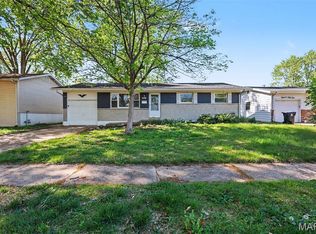 1845 Violet Dr, Florissant, MO 63031