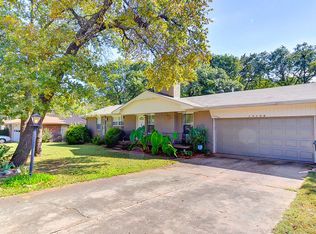 10108 Oak Park Dr, Midwest City, OK 73130