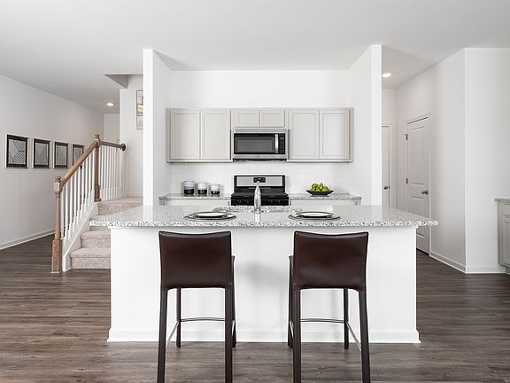 3678 Hester Street 46B Elevation Image 3