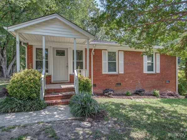 119 Sunset Ln, Bessemer City, NC 28016