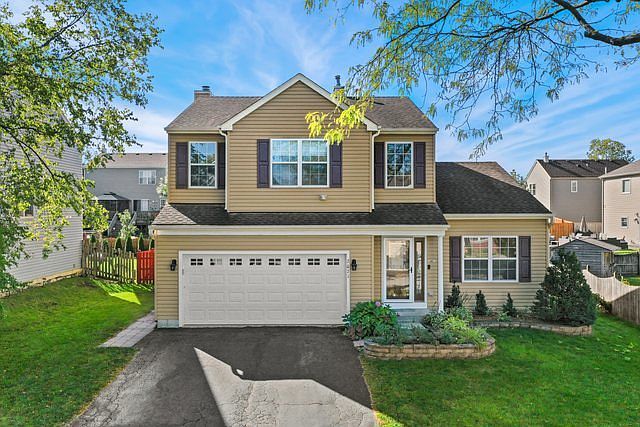 1st image of 2071 Norwich Dr