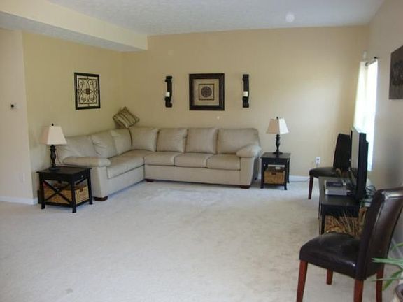 4th image of 552 Panzeretta Dr