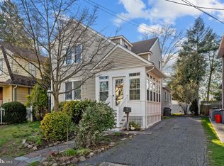24 Evergreen Ln, Haddonfield, NJ 08033