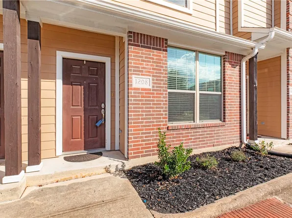 1000 Spring Loop APT 1208, College Station, TX 77840