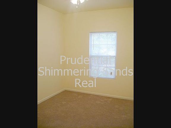 4th image of 368 20th Ave