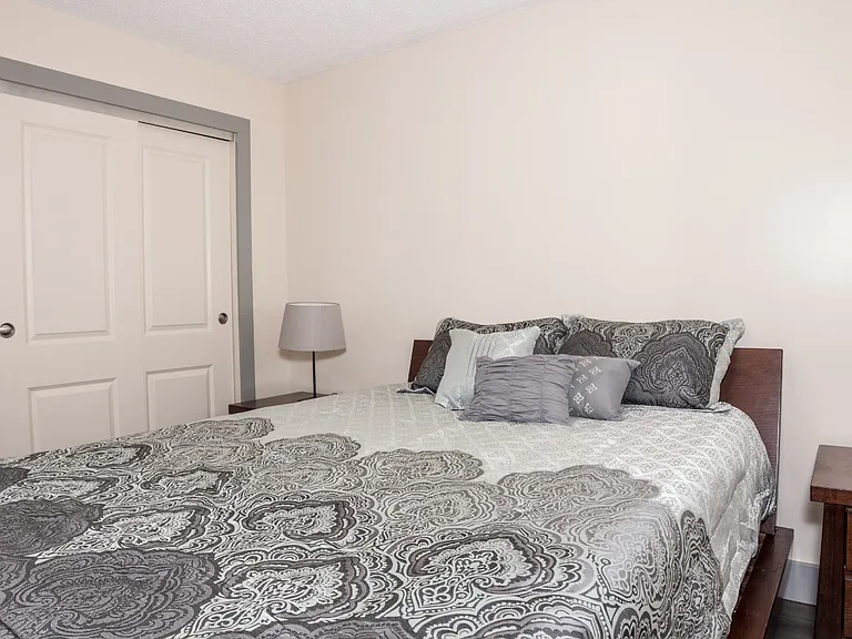 305B8 S Main St #B8 — Photo 18