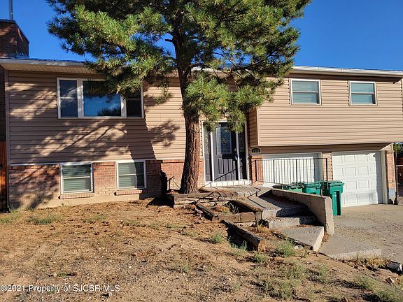 4th image of 2805 E 30th St