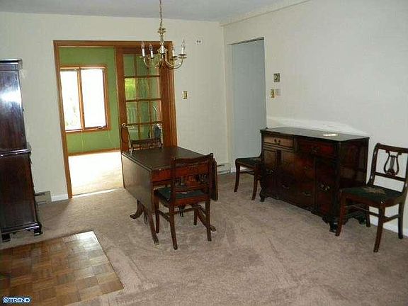 3rd image of 129 Forge Hill Ln