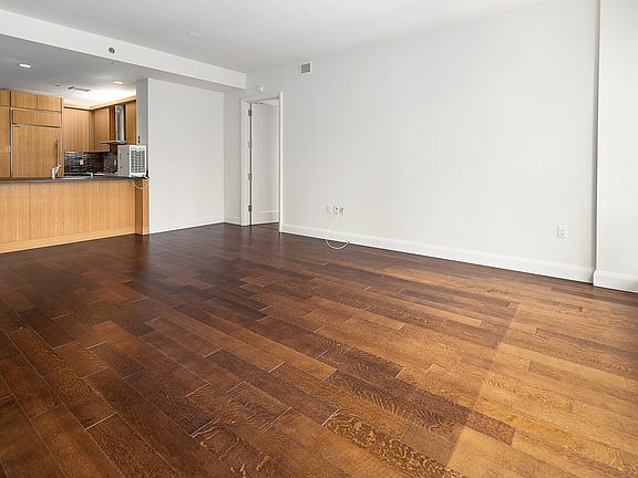 3rd image of 70 Little West St #22G