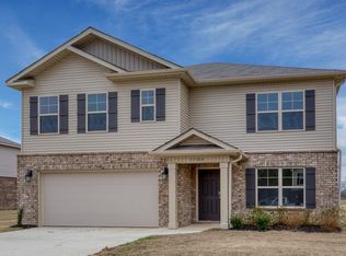 1104 Fountainview Dr, Hartselle, AL 35640