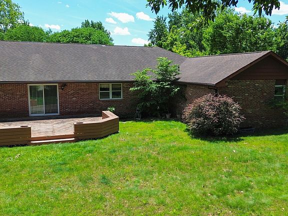 4th image of 4820 E Brentwood Ave