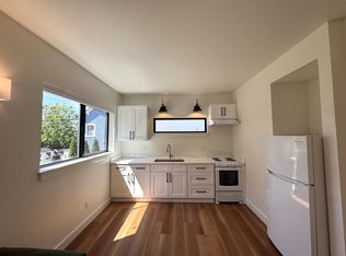 4017 1st Ave NW #B, Seattle, WA 98107