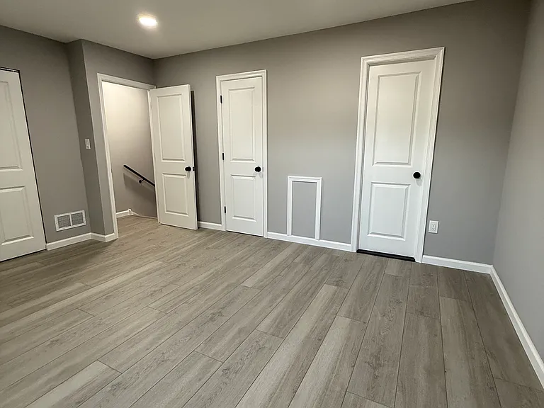 215 Stony Way — Photo 17