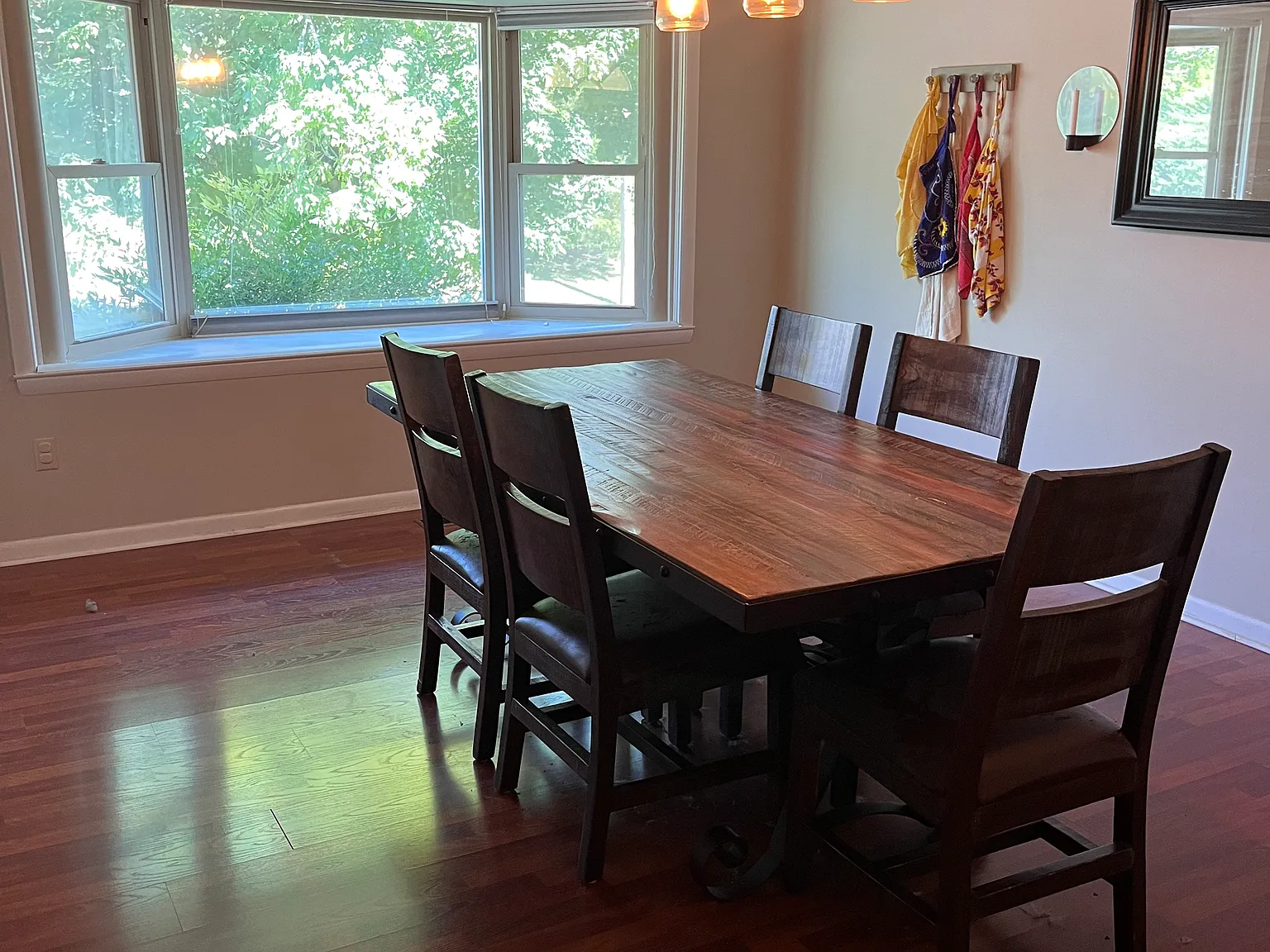3 bed, 1800 sqft, $2,100 — Photo 3