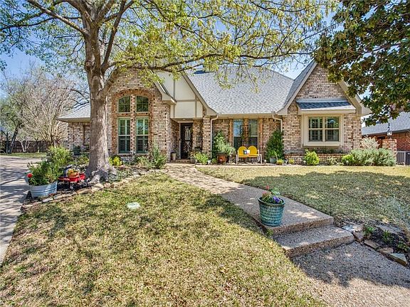 4th image of 116 Sunny Crest Dr
