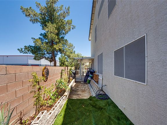 3rd image of 5452 Wheatberry Ct