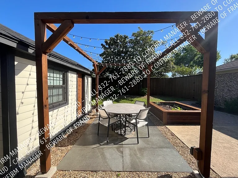 645 Thompson Dr — Photo 47