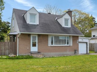 156 Baseline Rd, Ottawa, ON K2C 0A2