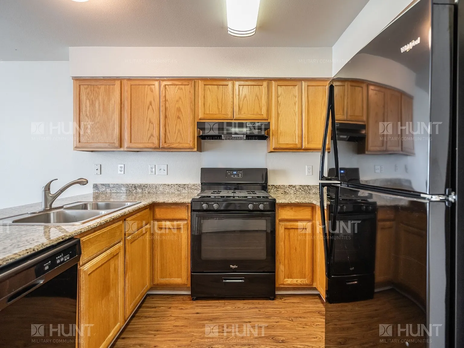 3 bed, 2.5 bath, 1447 sqft, $1,508 — Photo 4