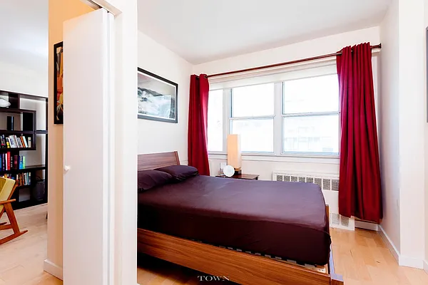 Rented by Town Residential | media 15