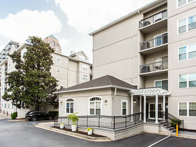 1074 Peachtree Walk NE #B115 — Photo 12