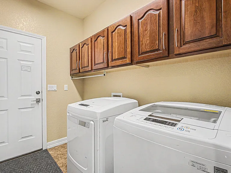 2212 Ridgetrail Dr — Photo 6