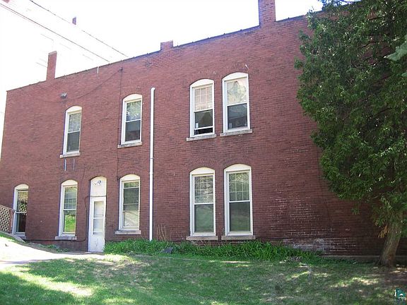 3rd image of 601-605 E 1st St