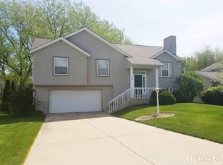 3627 W Richwoods Blvd, Peoria, IL