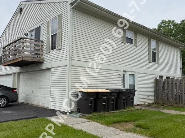 4802 Woodmark Dr, Fort Wayne, IN 46815