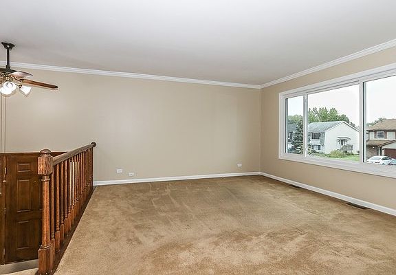 5th image of 3934 Port Dr